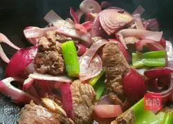 Illustration of how to make pasta (star noodles in vegetable broth) 7