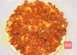 No need for a mold Illustration of how to make the Supreme Pizza of Surf and Land 10