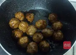 Illustration of how to make sweet and sour meatballs 13