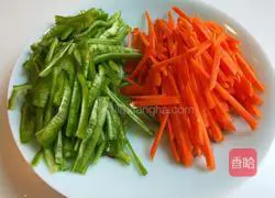 The fifteenth day of the first lunar month Illustration of how to make Yuanxiao fish-flavored shredded pork 1