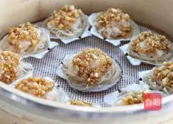 Illustration of how to make steamed scallops with garlic vermicelli 8