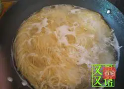 Illustration of how to make pasta sauce and pasta 9