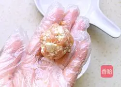 Illustration of how to make tofu balls stuffed with mushrooms 4