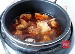 Jiang Nuo Illustration of how to make pork knuckle 6