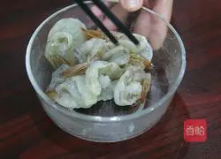 Creative Wasabi Tempura (Fried Shrimp) Recipe Illustration 4