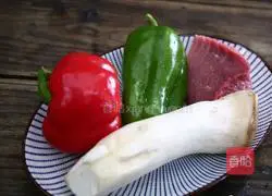 Dice beef with king oyster mushroom Illustration of how to do it 1