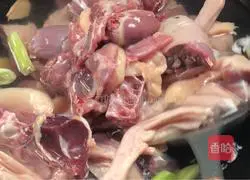 Illustration of how to make beer duck 5