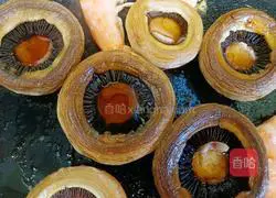 Illustration of a gathering of elites 6