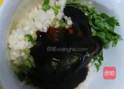 Illustration of how to make garlic scallops 3