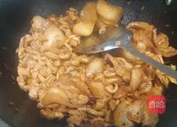 Illustration of Sichuan style twice-cooked pork 9