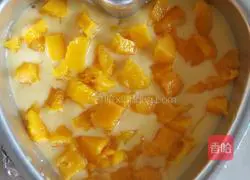 Yoghurt Mango Mousse Six-inch Heart-Shaped Model Illustration 4