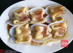 Illustration of how to steam geoduck vermicelli 7