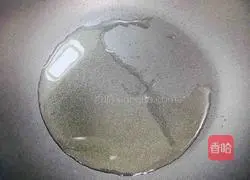 Illustration of how to make tomato sauce, chayote and shrimp 6