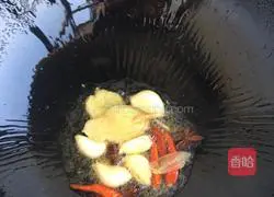 Illustration of making sauerkraut and pork ribs 7