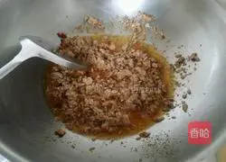 Illustration of how to make minced meat and pickled beans 8