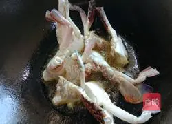 Illustration of how to make crab fried rice cake 4