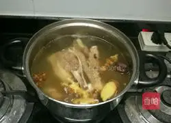 Illustration of how to make your own mutton by hand 6