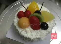 Illustration of how to make cantaloupe chocolate cake 6