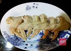 Illustration of how to make pepper and sesame chicken wings 15