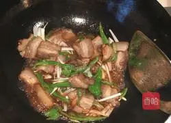 Illustration of how to cook twice-cooked pork 4