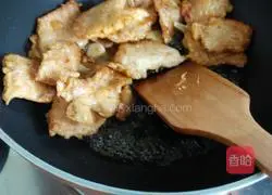 Illustration of home-style pot-wrapped pork 16