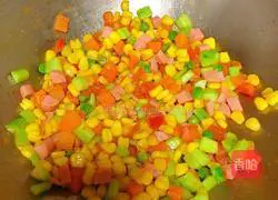 Illustration of how to make simple and delicious toast pizza 3