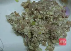 Illustration of how to make red oil and old hemp sticks 1