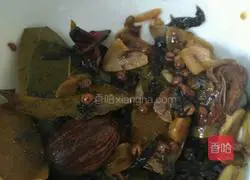 Wild chestnut sweet and sour pork ribs recipe 13