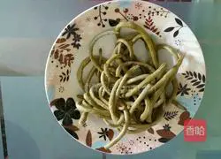 Illustration of how to make minced meat and pickled beans 5