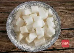 Illustration of Beef Stewed Radish Recipe 4