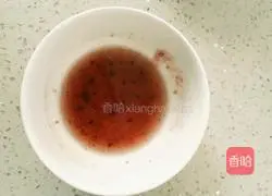 Illustration of how to make mashed potatoes with blueberry sauce 8