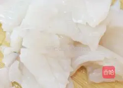 Illustration of how to make fried squid with green pepper 2