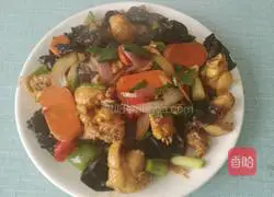 Illustration of Braised Spicy Chicken 9