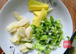 Illustration of how to make pork ribs and stewed potatoes 2