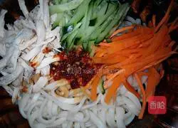 Sesame sauce chicken shredded cold noodles Illustration of how to do it 8