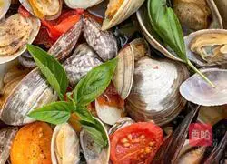 Mediterranean Illustration of how to make flavored garlic clam pot 4