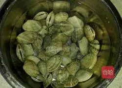 Illustration of how to stir-fry Huajia 1