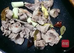 Illustration of how to make potato beer duck 6