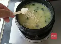 Illustration of how to make sea cucumber and millet porridge 11