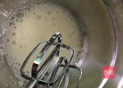 Six-inch strawberry cream cake recipe 6