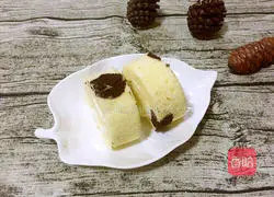 Cow Cream Cake Roll Recipe Illustration 21