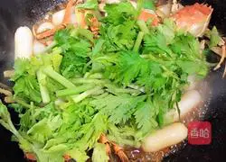 Illustration of how to make scallion oil crab cheese rice cake 16