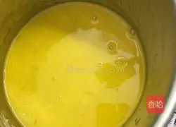 Illustration of how to make banana cheese mousse 4