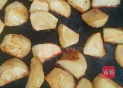 Illustration of how to make Di Sanxian (less oil version) 5