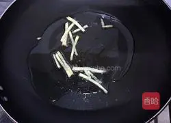 Illustration of how to cook redwood fish in soy sauce 3