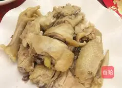 Illustration of how to make Hakka salted chicken 9