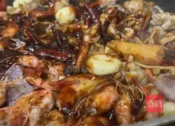 Illustration of three-juice stew pot 8