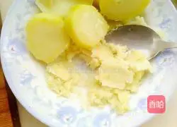 Mashed Potato Salad Recipe Illustration 4