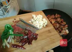 Illustration of how to make braised pork 8