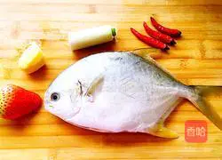 Illustration of how to make steamed white pomfret 1